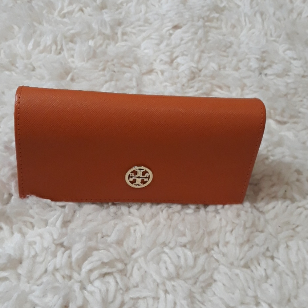 TORY BURCH GLASSES CASE